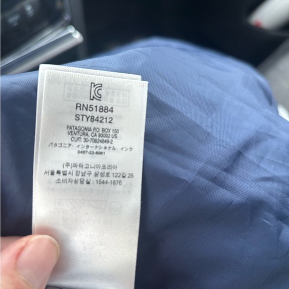 Patagonia Men's Dark Blue Puffer Jacket - Picture 7 of 8